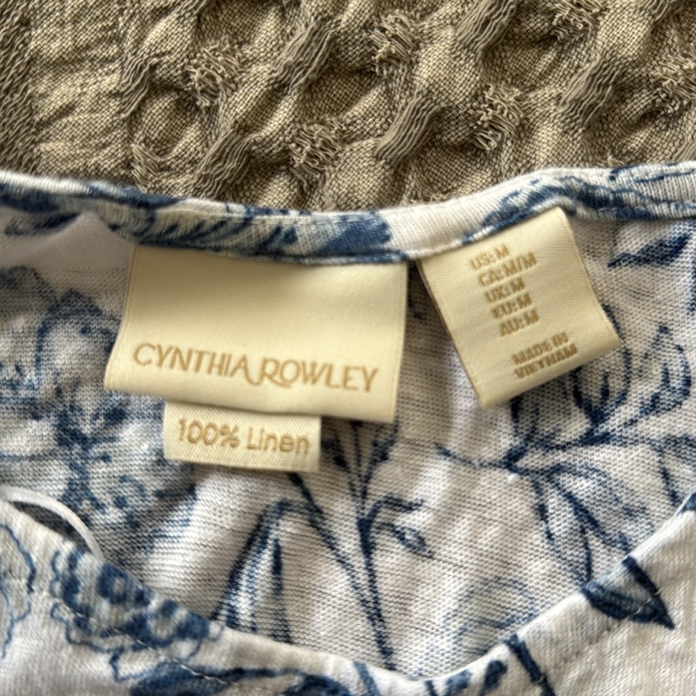 Cynthia Rowley Linen T-Shirt - Picture 2 of 4